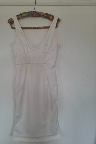 Dress house cream knee - house,